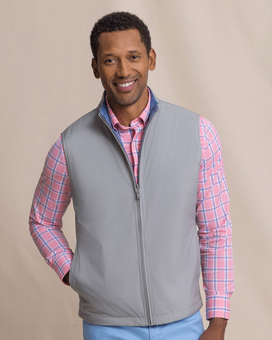 Southern Tide Vest Harbor Reversible