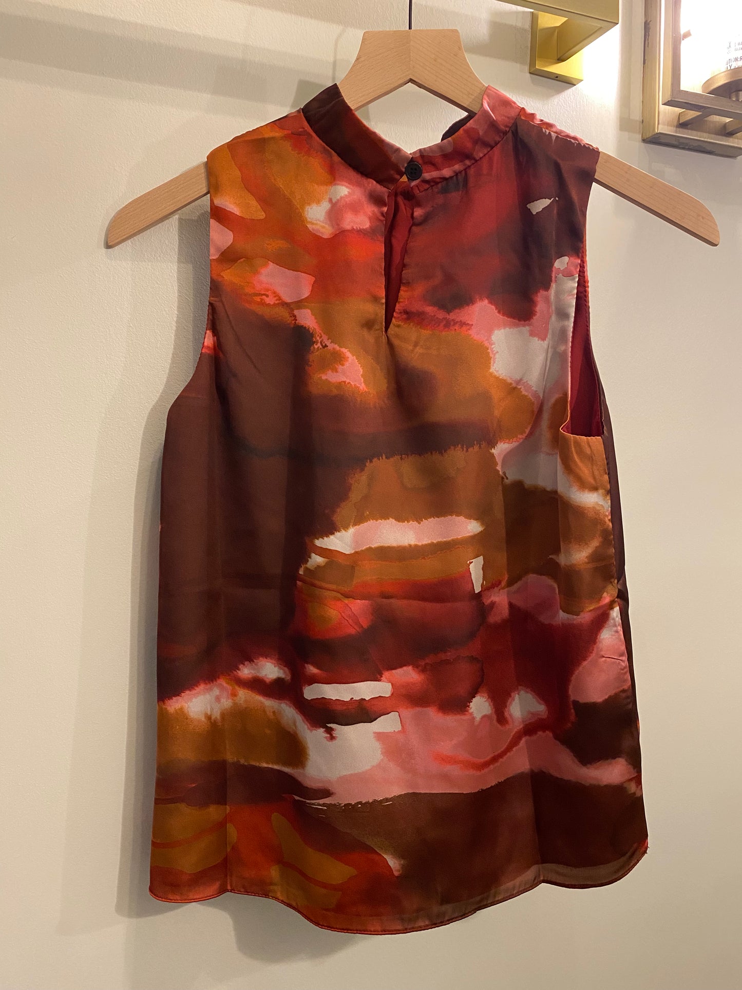 Willa Story Sleeveless Satin Blouse