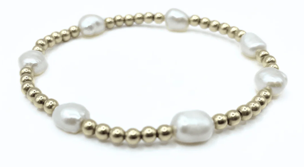 Erin Gray Baroque Patterned Pearl & Gold Bracelet