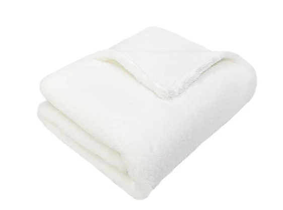 Mon Ami Charmante Luxe Faux Fur Blanket