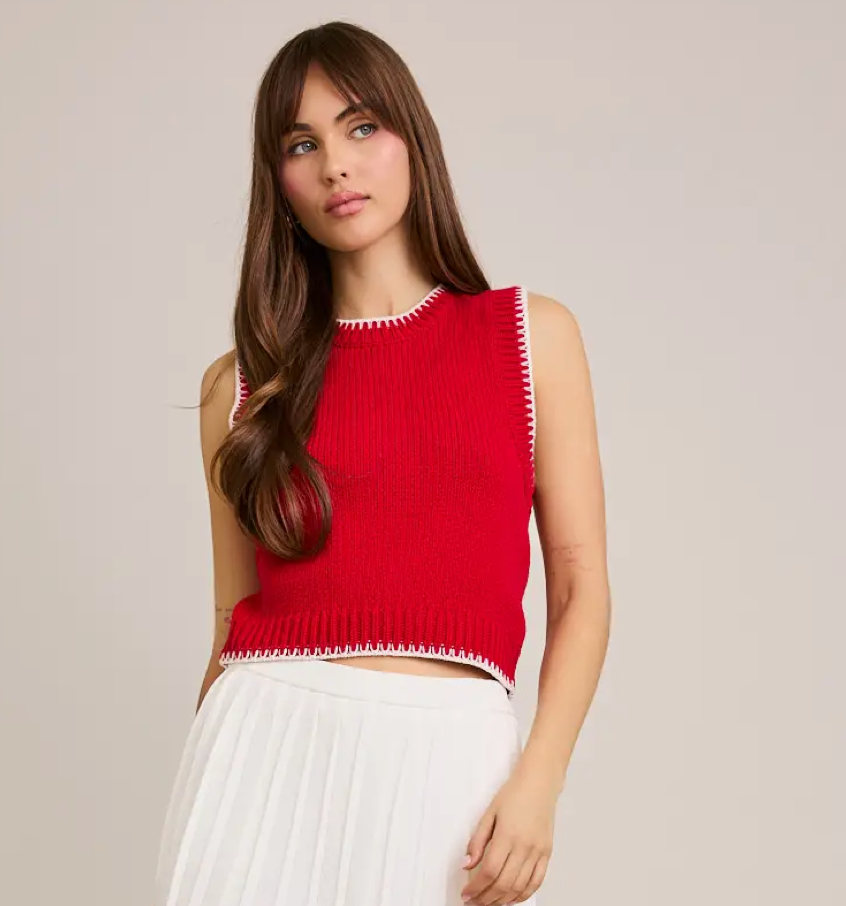 Le Lis Sleeveless Crew Neck Sweater