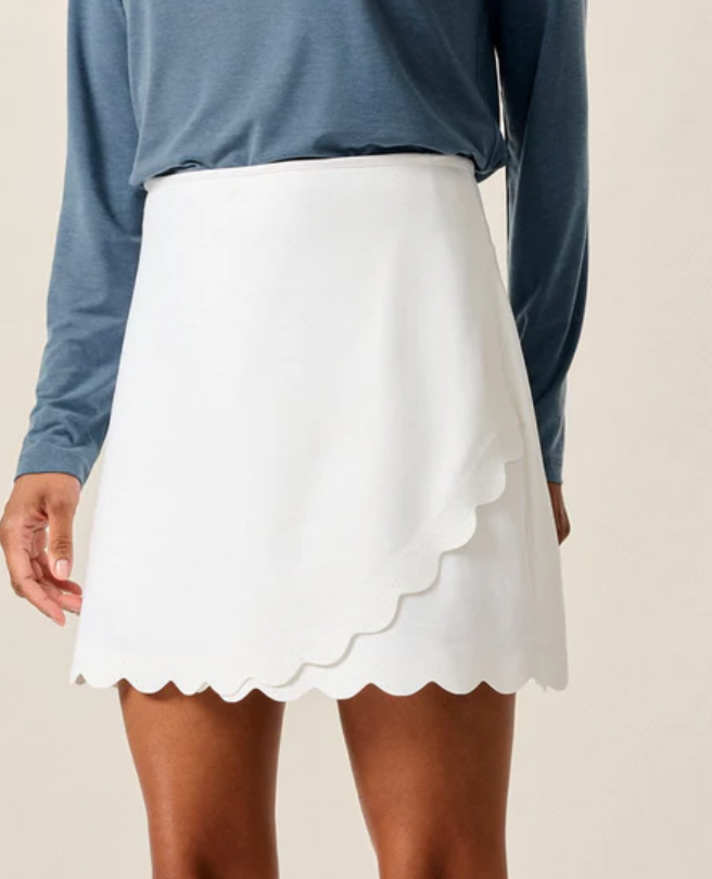 johnnie-O Sienna Scalloped Performance Skort