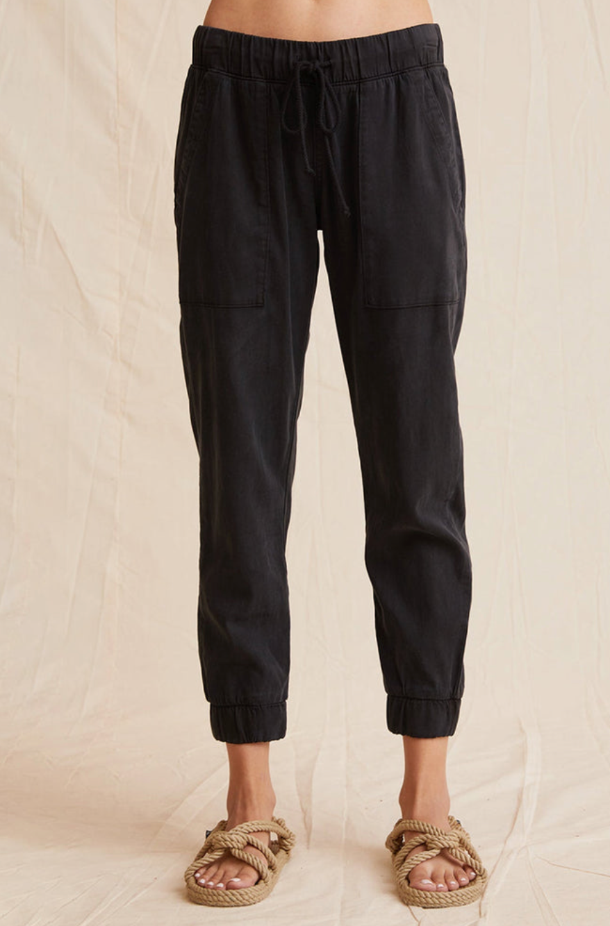Bella Dahl Pocket Jogger without Rips